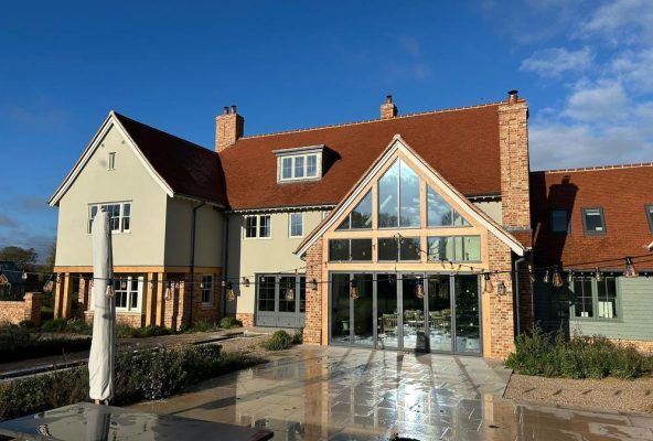 2ae7e99c-6849-4fb6-8fe4-de68e1346d2a